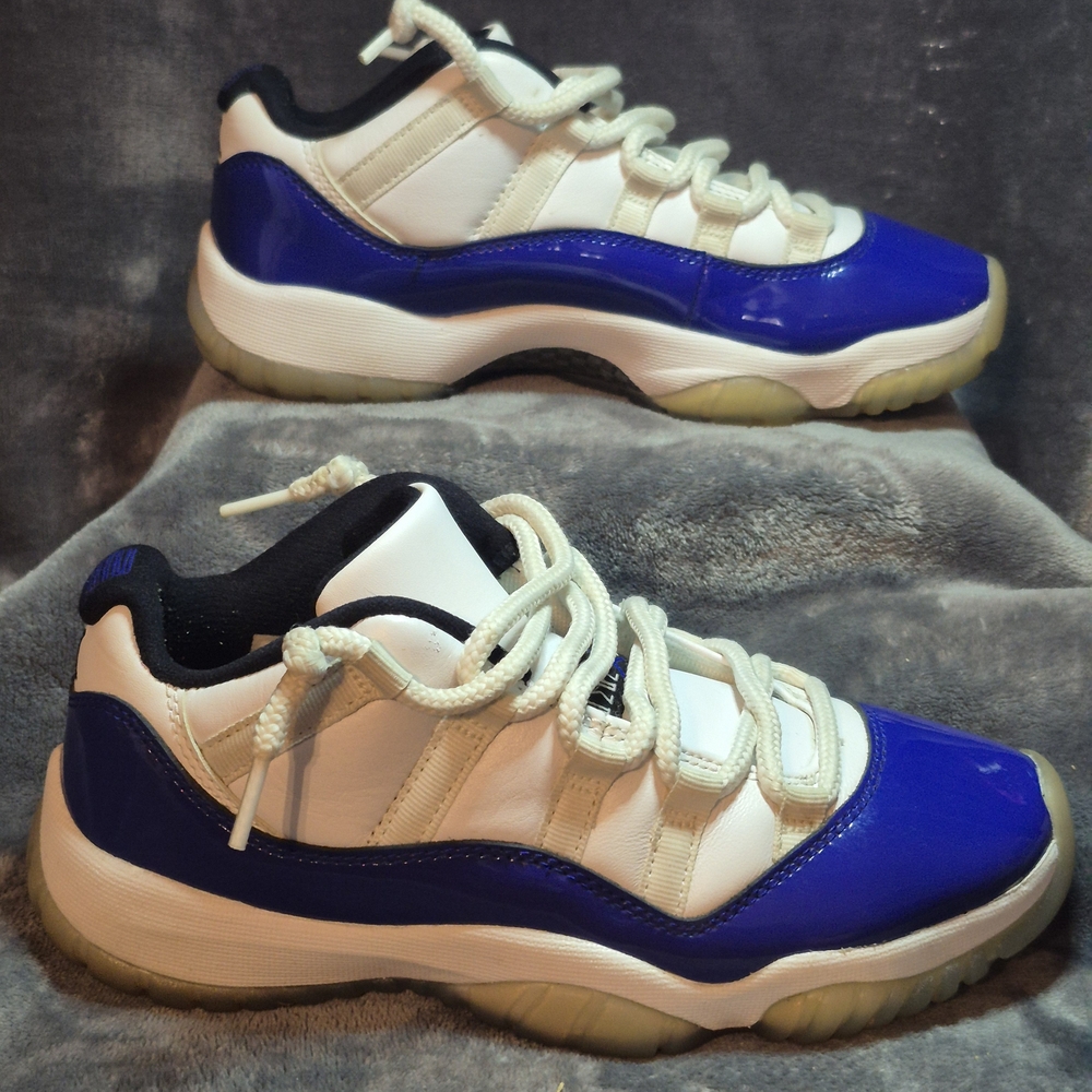 Rare Air Jordan 11 Concord Low Retro- Size 6.5- Grab them while you can! - Picture 8 of 11